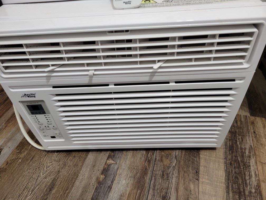 Air Conditioner 10,000 BTU