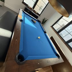 Legacy Baylor Pool Table 7’ Billiards Table / Dining Room Table with seats- Perfect Condition