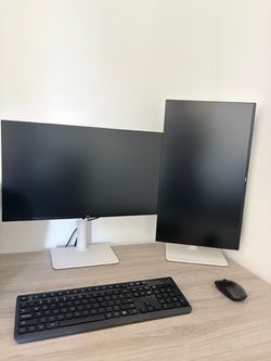 Two dual Dell S2425HS Monitors in excellent condition