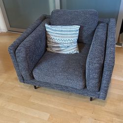 Sitting Chair