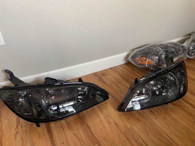 Smoch  OE Style JDM Driving Head Lights Lamps Set For 2004-2005 Honda Civic