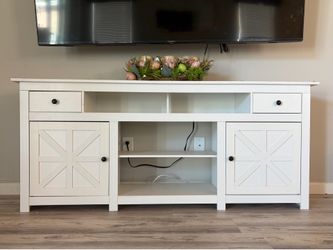 TV Stand/Credenza