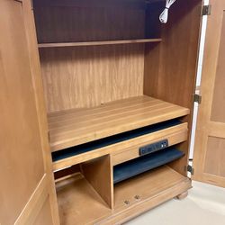 Beautiful Computer Cabinet/Armoire!!