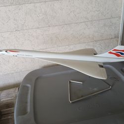 MODEL AIRPLANES