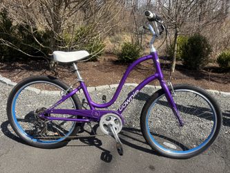Electra Townie 7 speed woman’s low stepthru cruiser