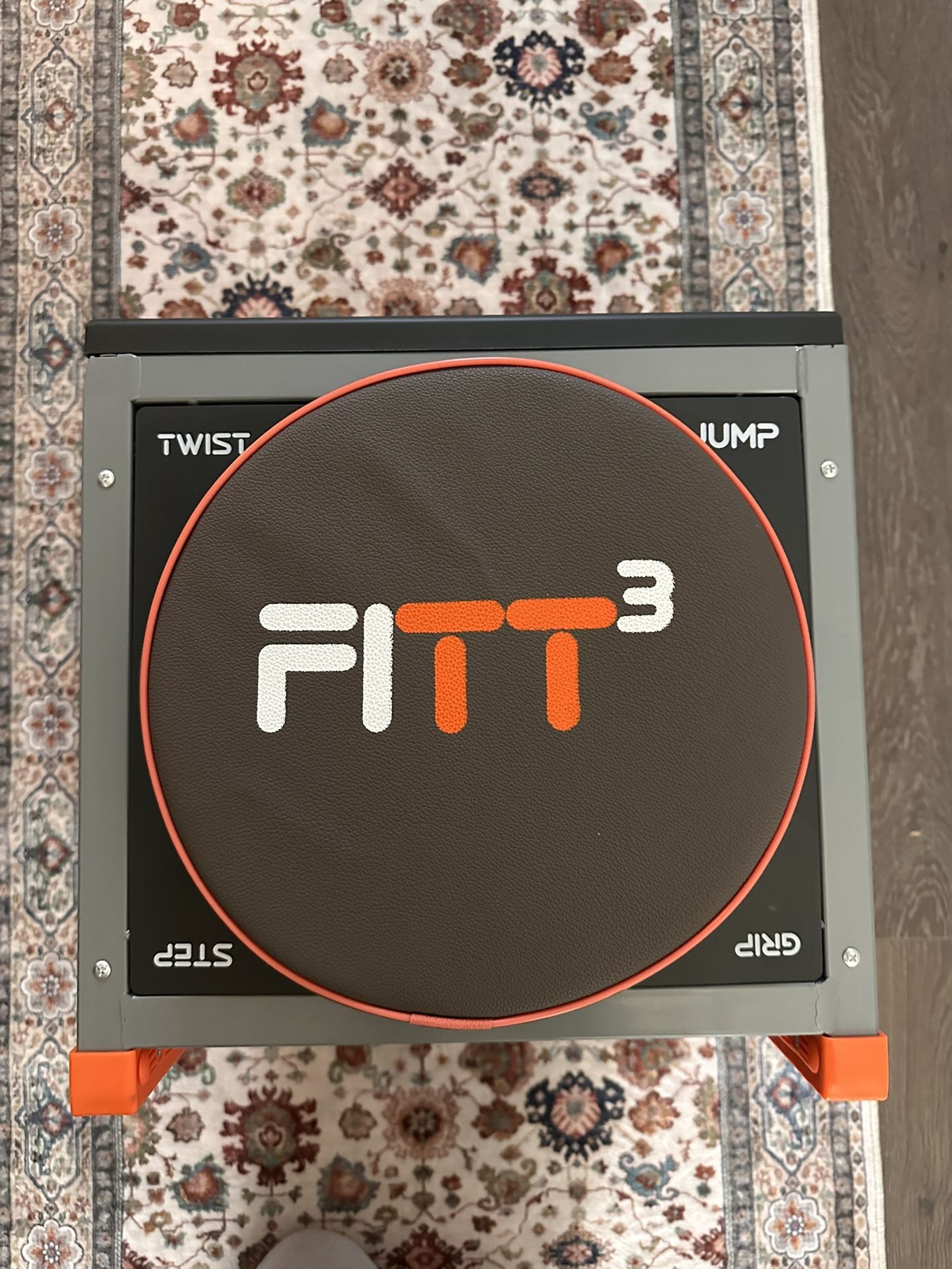 Exercise Cube 