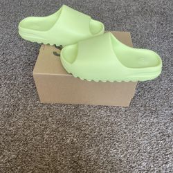 Adidas Yeezy Slide Green Glow Size  10