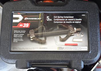 Coil spring compressor