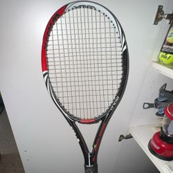 Wilson Tennis Racket 