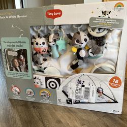 Tiny Love Black & White Gymini Infant Activity Play Mat 