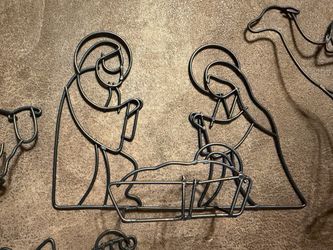 Wire nativity set