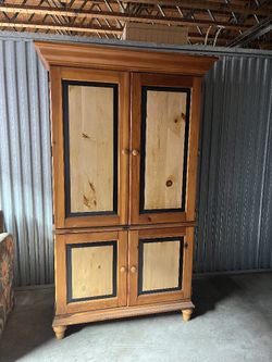 Natural Wood Cabinet Entertainment Center