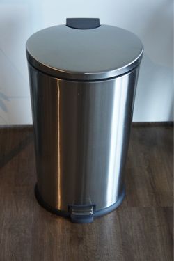 Stainless Steel Step Trash Can