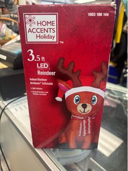 Inflatable reindeer