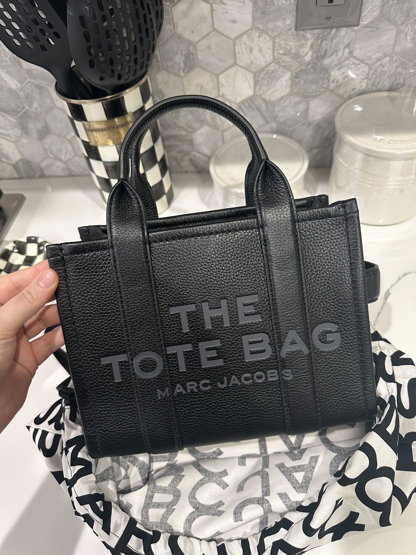 Marc Jacobs Tote Bag Small Black Leather