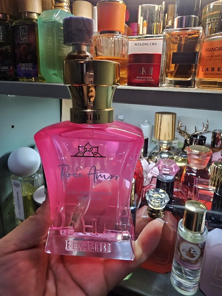 Habibi Rose Amor