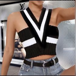 NWT, Lavishly Paris Women’s Knit Halter tank top.