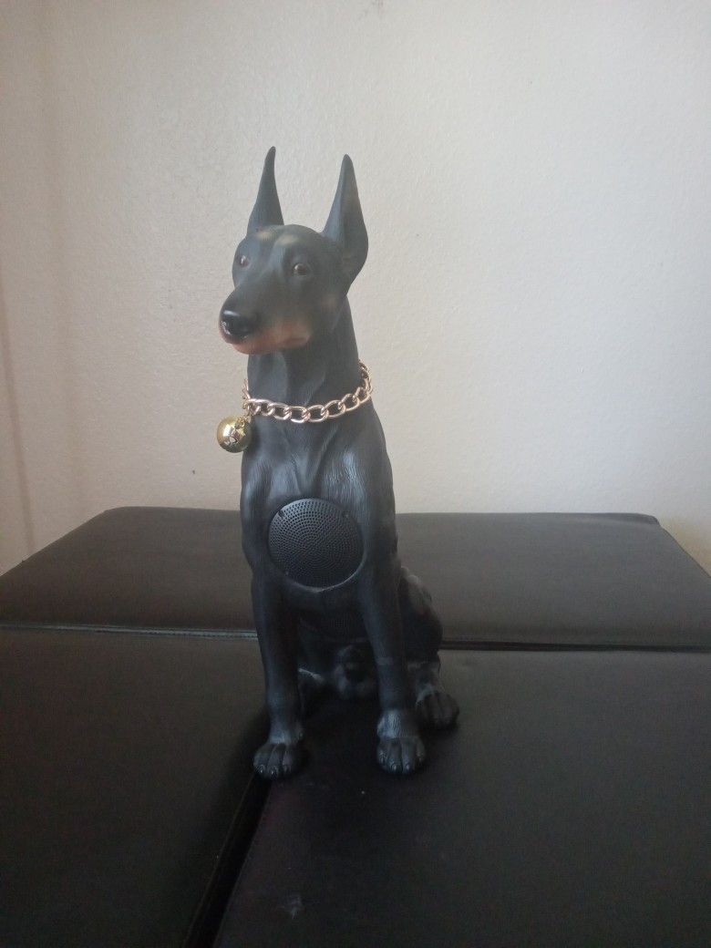 Dog  Statue   Collectables 