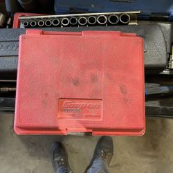 Snap on 1/4 Inch Drive Ratchet Set.