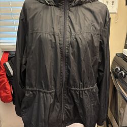 Women’s Raincoat. XL