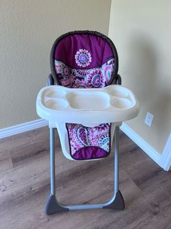 Baby Trend Sit Right 2.0 3-i-1 High chair