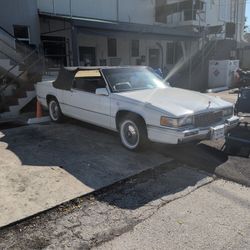 1989 Cadillac Coupe DeVille Convertible It Is A Bimini Top