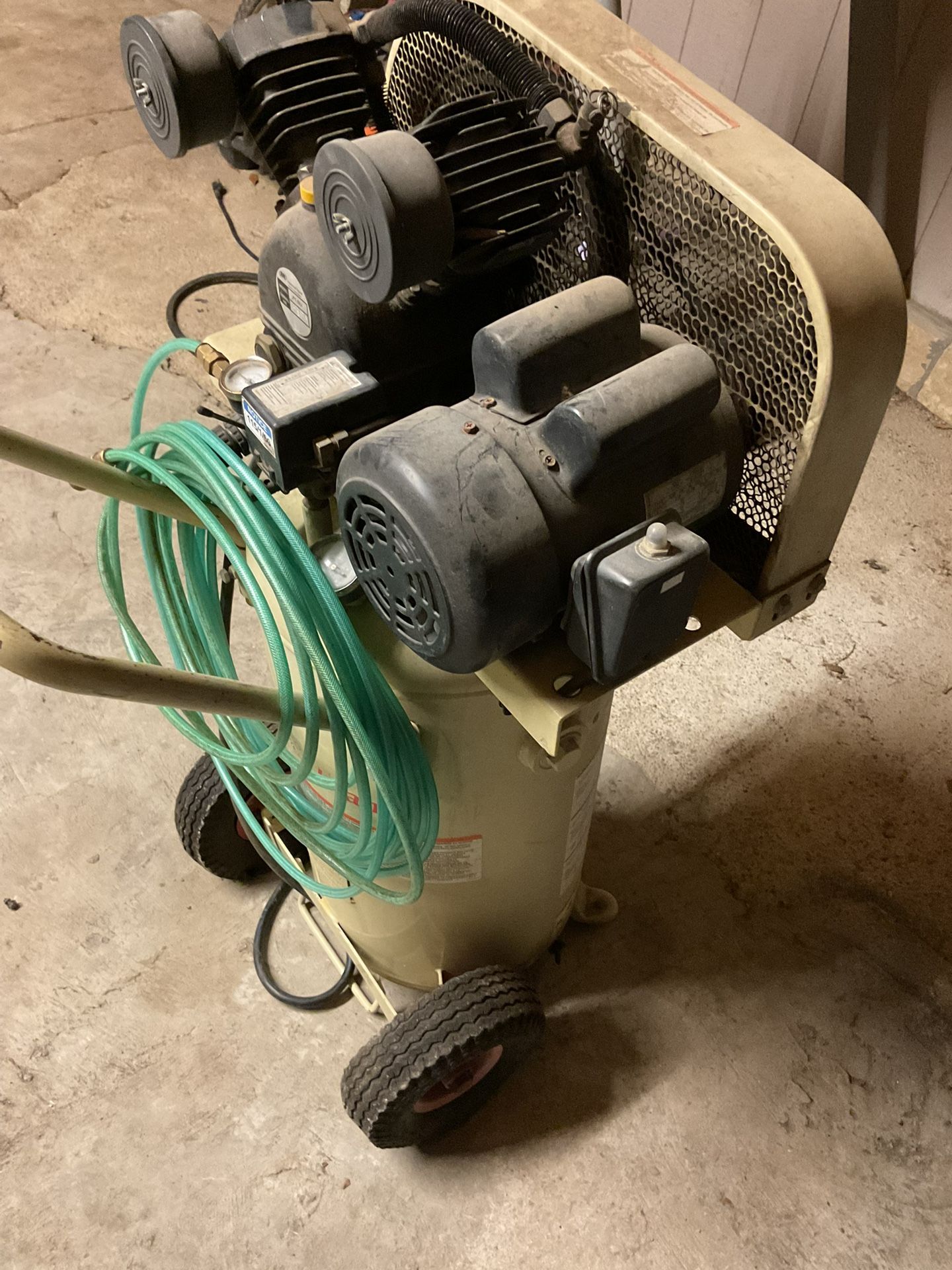 Ingersoll Rand Air Compressor
