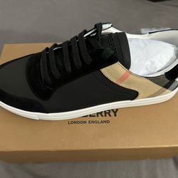 Burberry Sneakers Black Size: US 12.5