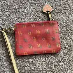 Dooney & Bourke pink wristlet - used but in good condition