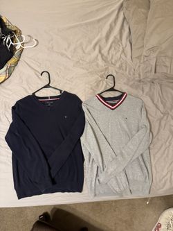 Tommy Hilfiger And Ralph Lauren Sweaters (READ DESCRIPTION)