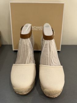 Michael Kors Kendrick Wedge