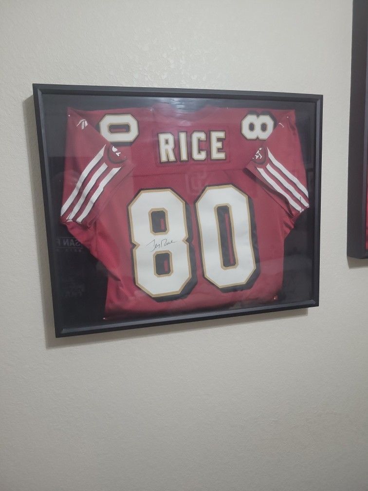 Signed Jersey 