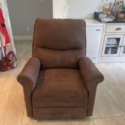 Brown Stand Up Recliner 