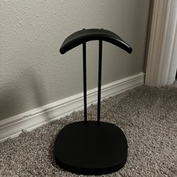 Leather and Metal Headphone Stand