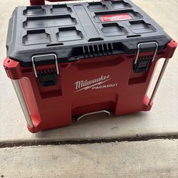 Milwaukee PACKOUT