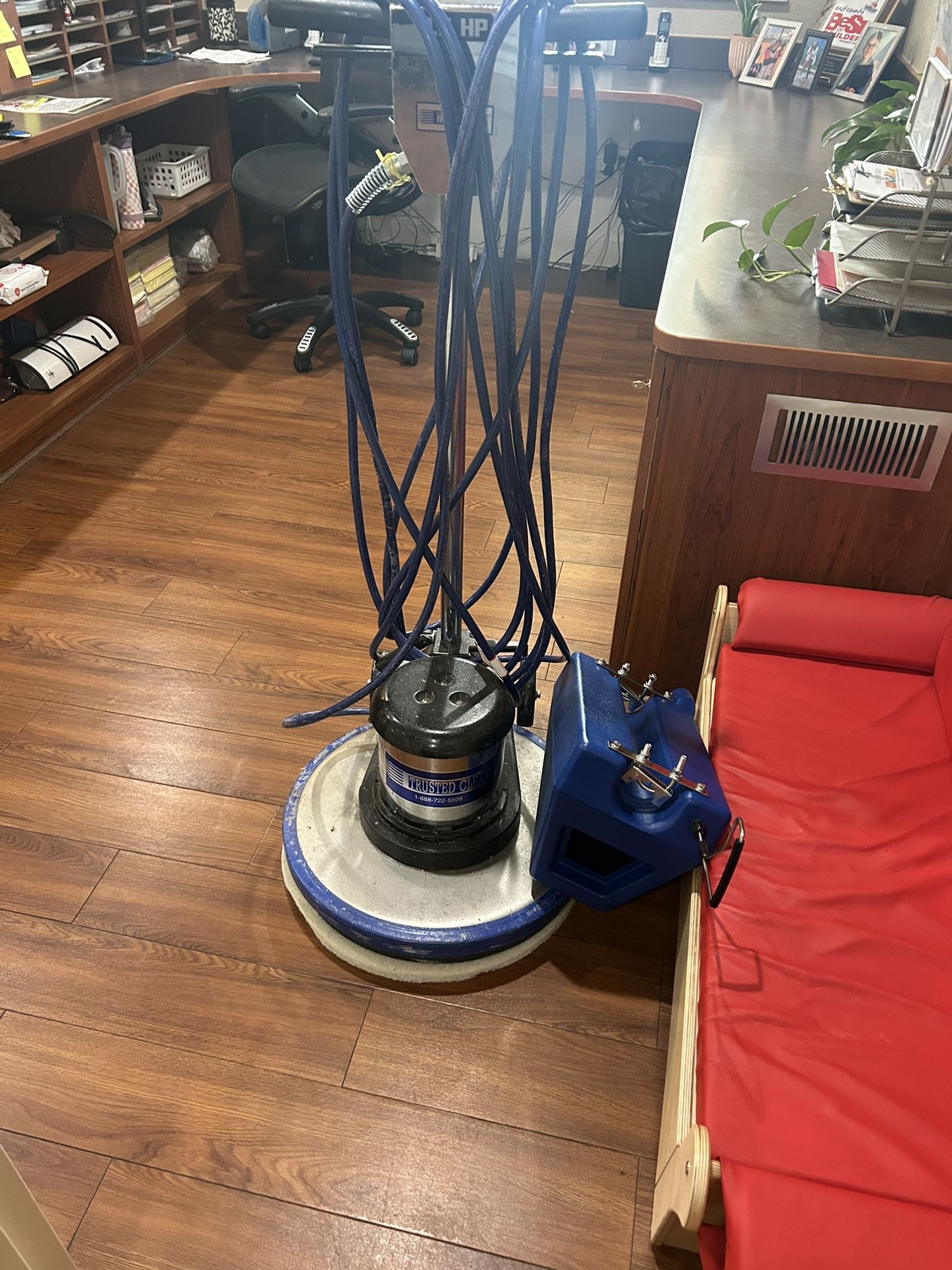 Floor Waxer