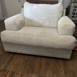 Ashley Furniture Over Sized Chair 