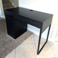 IKEA Micke Desk - Computer Desk