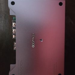 Kenwood 1000 Watt Amp