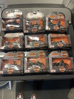 HARLEY DAVIDSON REPLICA MODELS…$15 A Piece Or Make A Offer For All
