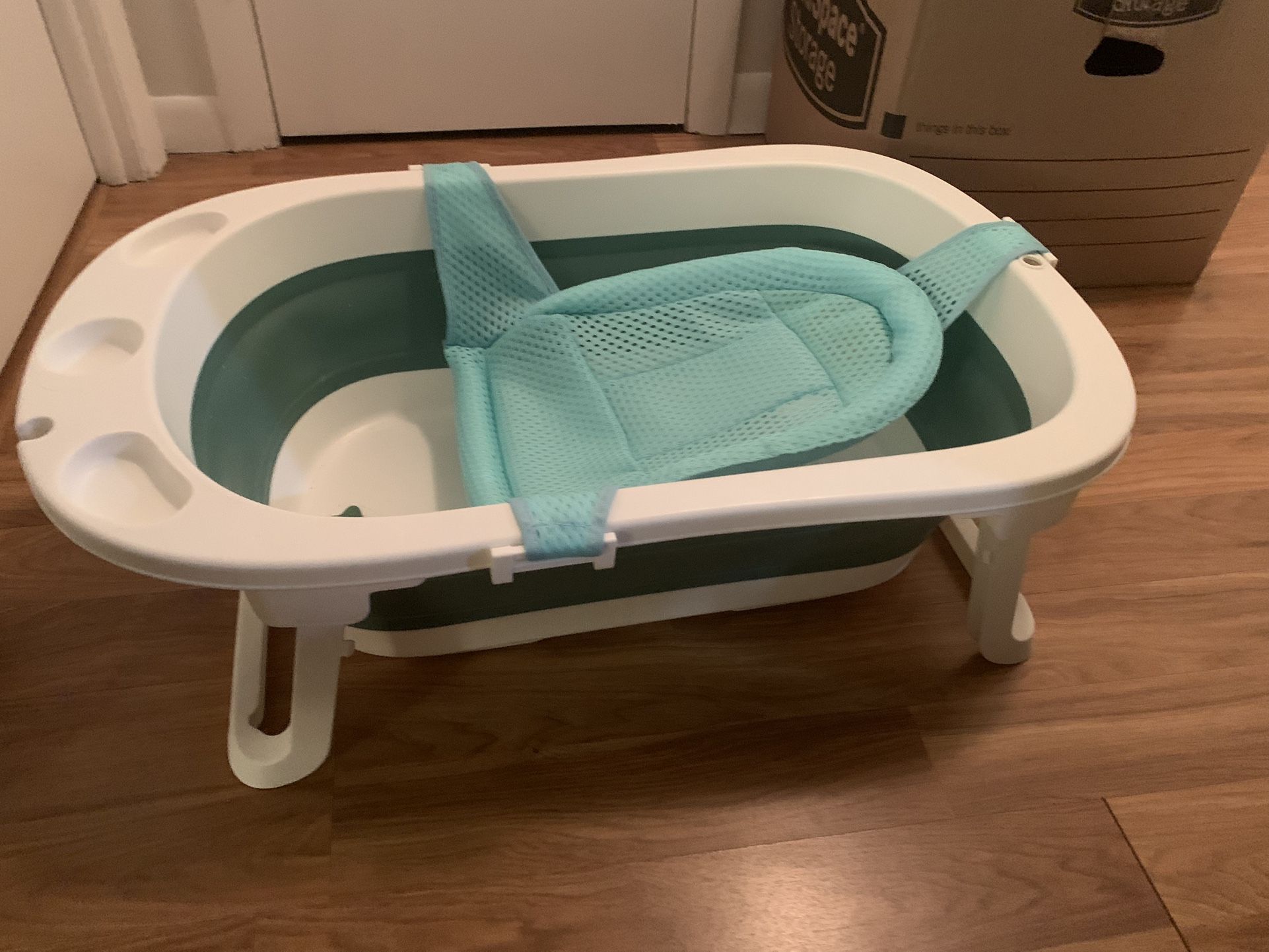 Collapsible Baby Bath Tube