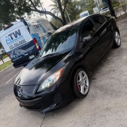 Mazda 3     2013 