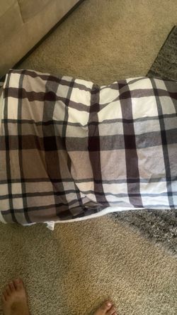 King Ugg blanket