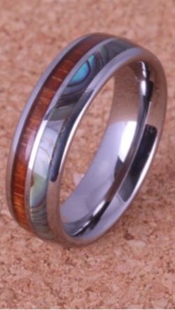 Tungsten abalone and koa wood inlay ring 6mm width. Size 7