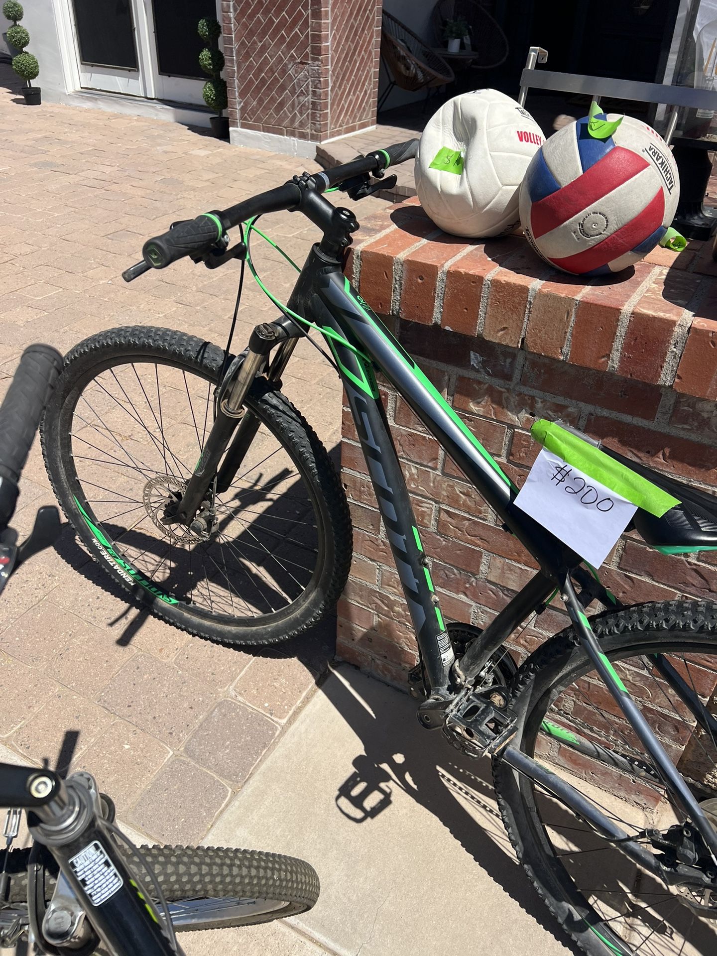 29” Giant Mountain bike
