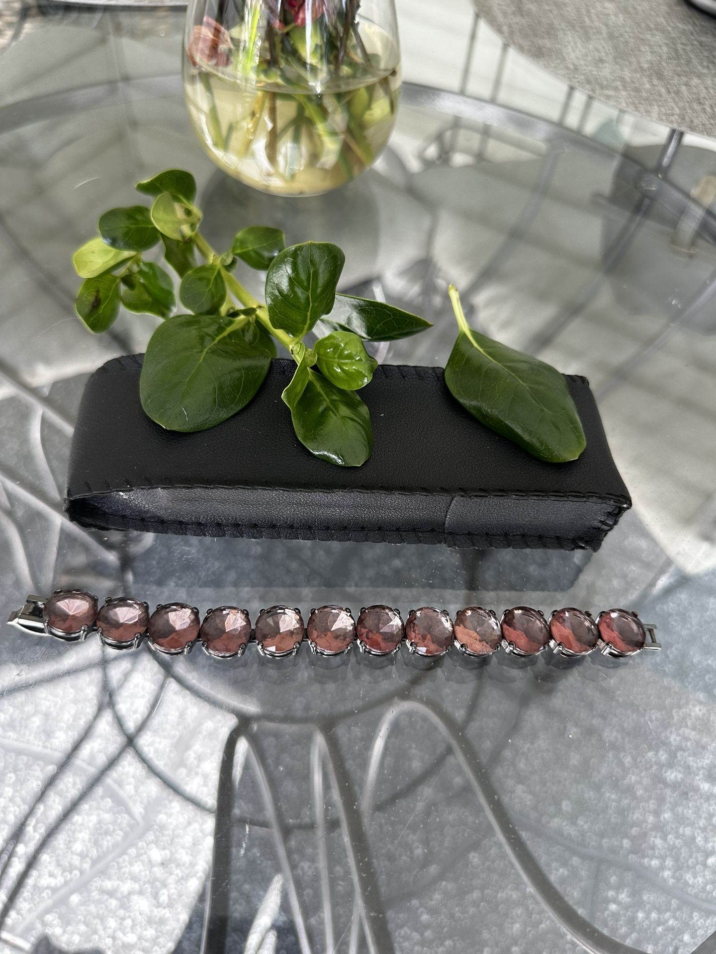 Vintage J. Crew faceted 12 glass Prong Brown Amber Stone Bracelet.