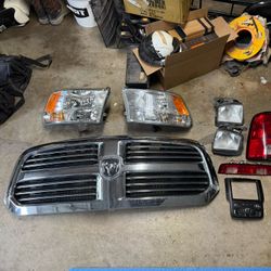 OEM parts For 2019 Dodge Ram Classic