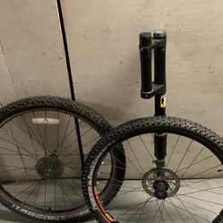 Cannondale Lefty Fork And 26” Wheels