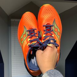 Saucony Endorphin Speed 4