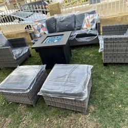 Patio Furniture Set Outdoor New In The Box